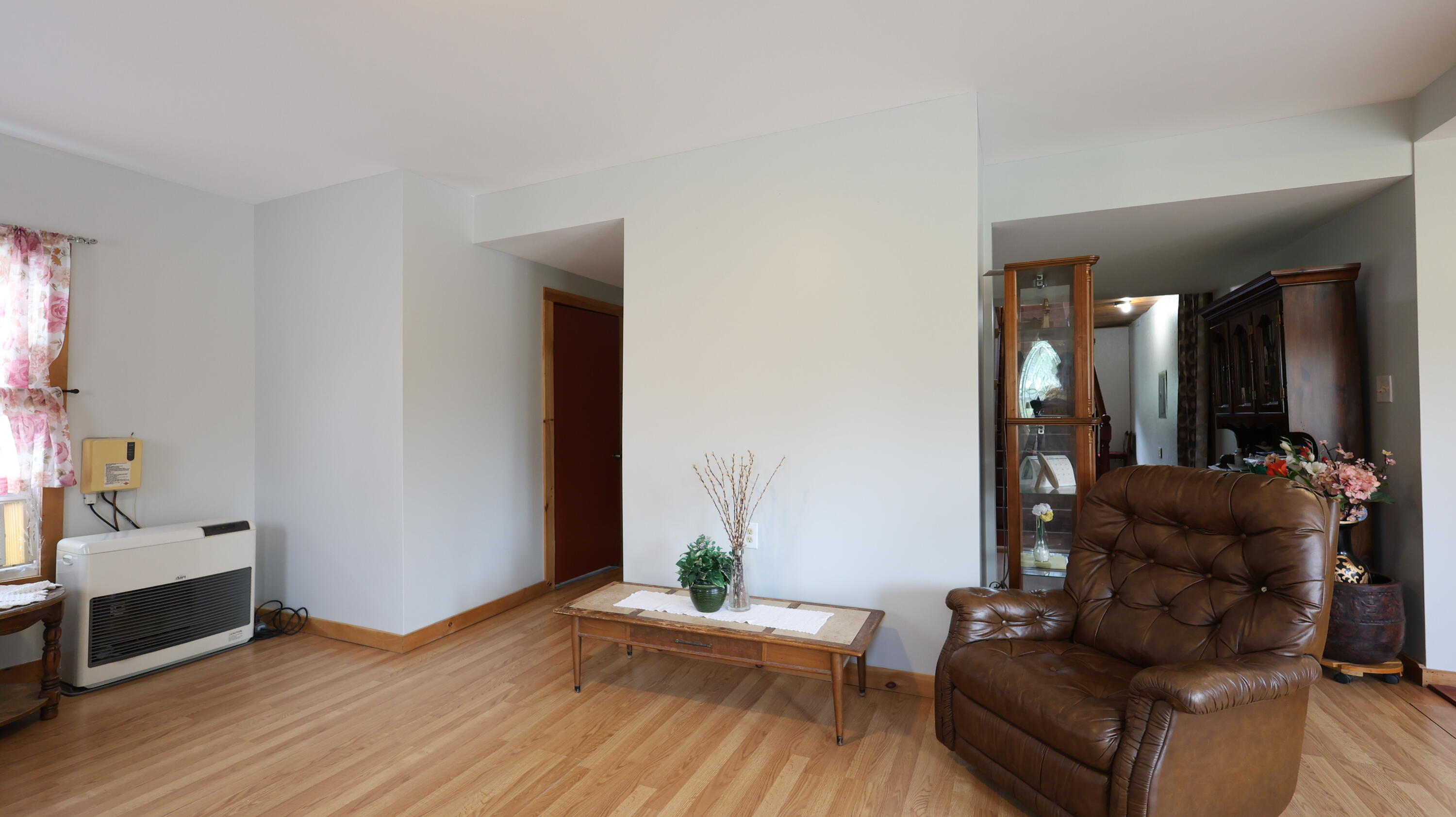 1146 Post Road Bowdoinham ME 04008