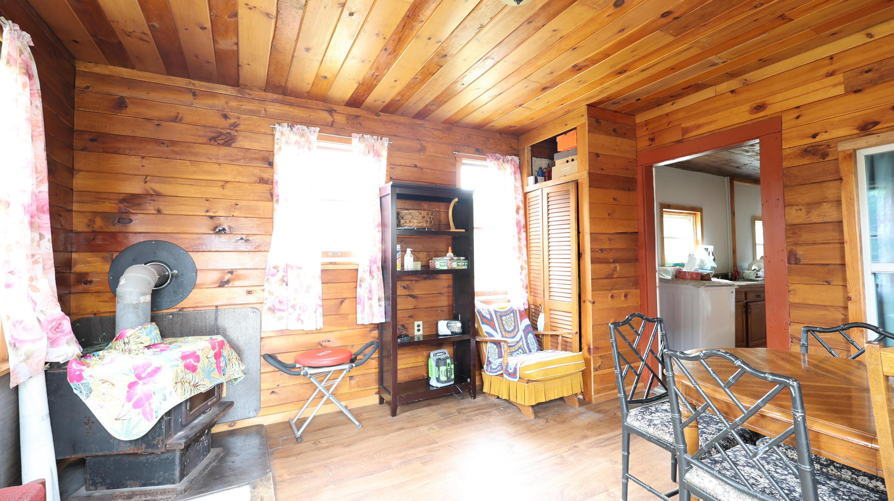 1146 Post Road Bowdoinham ME 04008