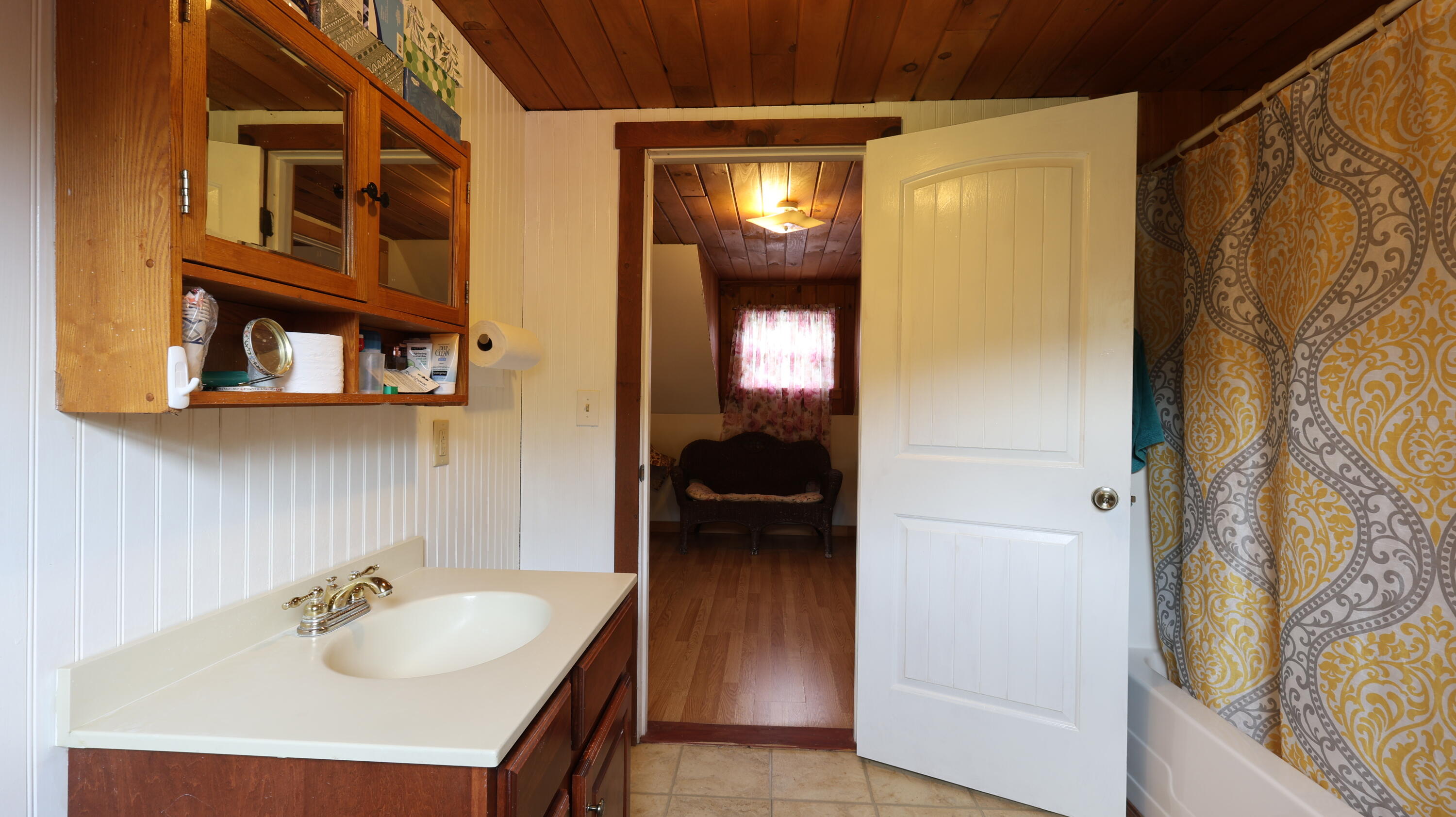 1146 Post Road Bowdoinham ME 04008