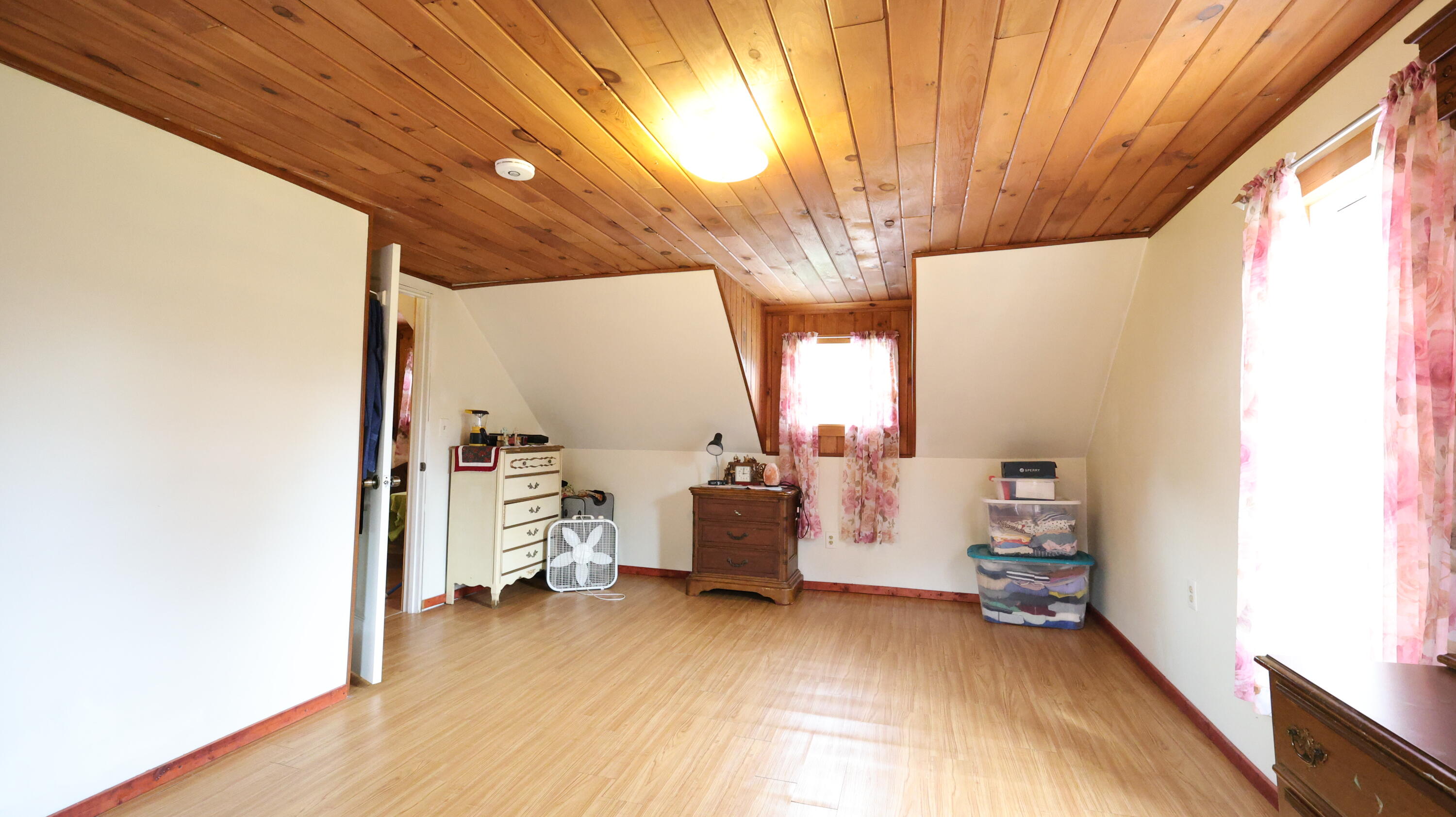 1146 Post Road Bowdoinham ME 04008