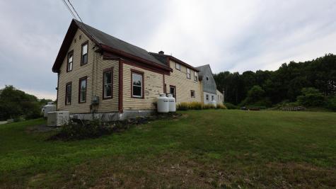 1146 Post Road Bowdoinham ME 04008