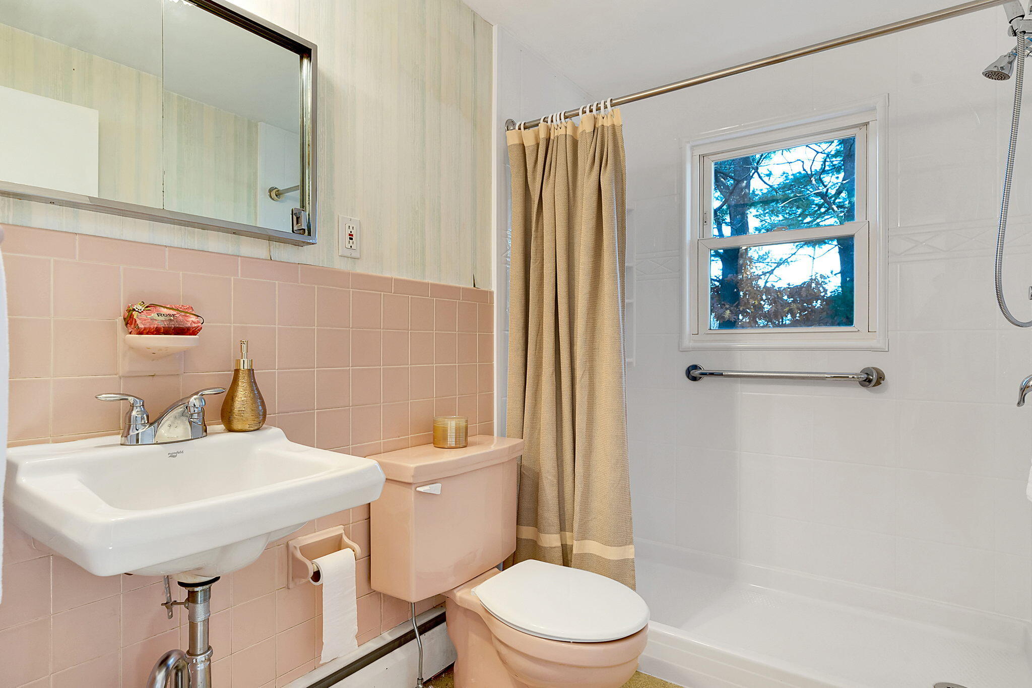 29 Malilly Road Portland ME 04103