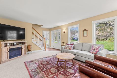 4 Geary Way Falmouth ME 04105