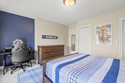 4 Geary Way Falmouth ME 04105