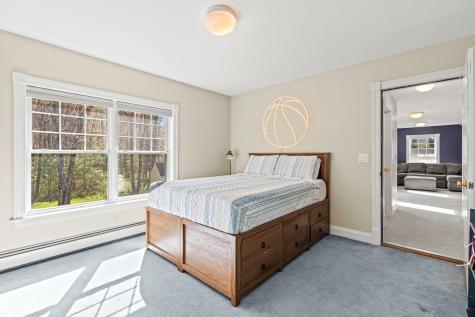 4 Geary Way Falmouth ME 04105