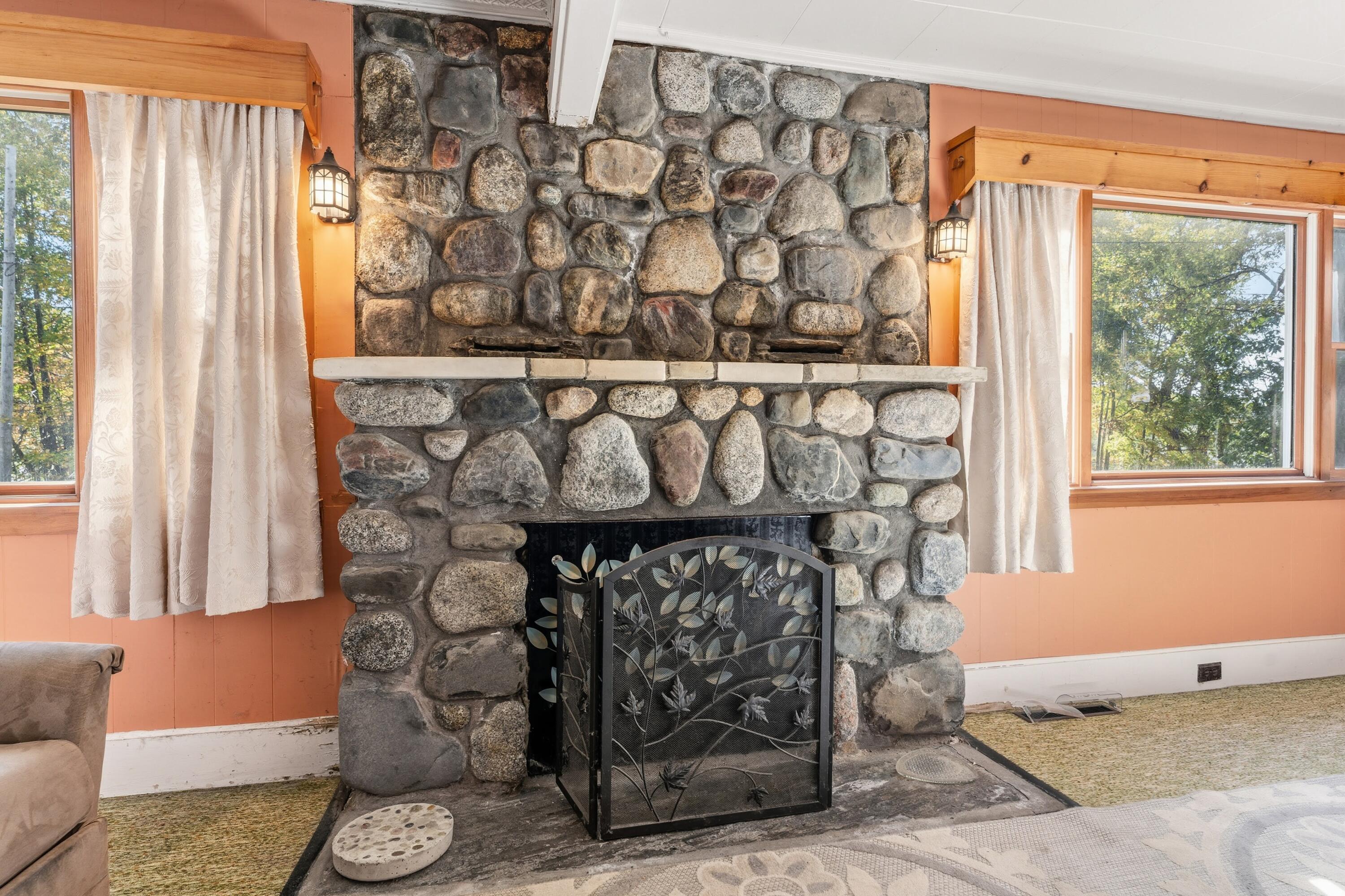 2094 N Palermo Road Palermo ME 04354