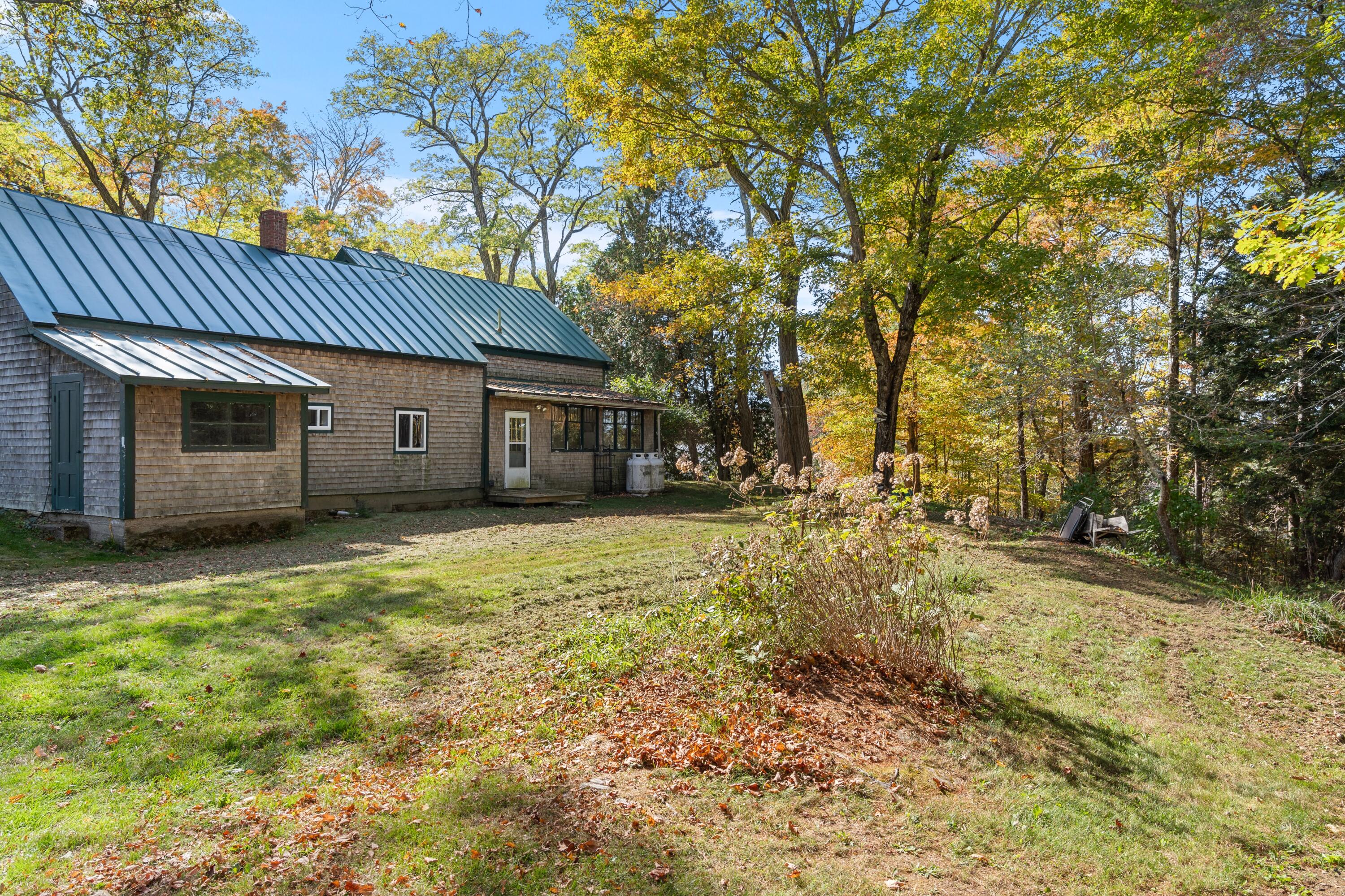 2094 N Palermo Road Palermo ME 04354