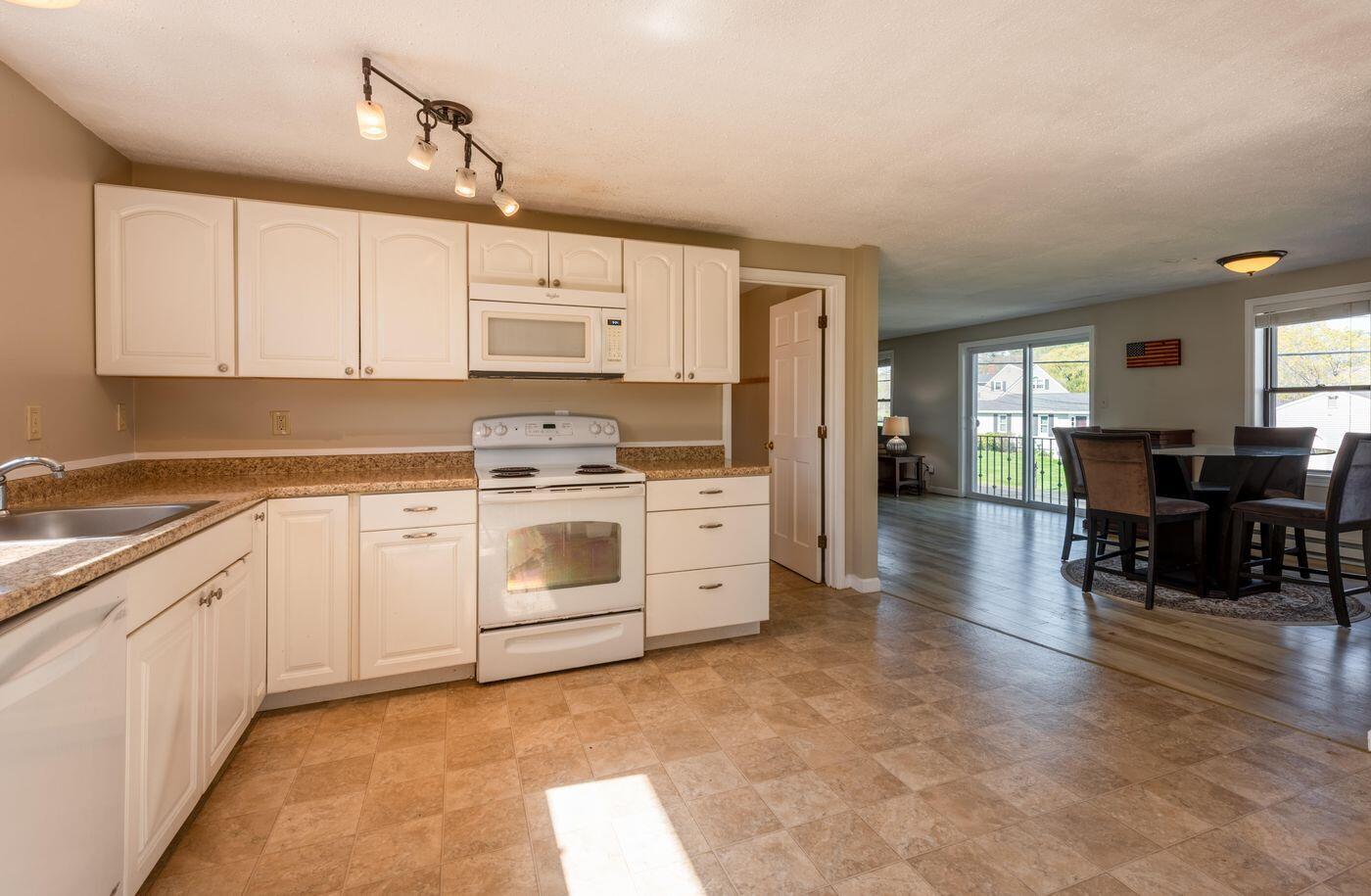 28 Orchard Farm Road York ME 03909