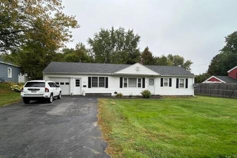11 Averill Terrace Waterville ME 04901