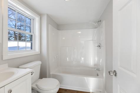 31 Loring Avenue Lewiston ME 04240