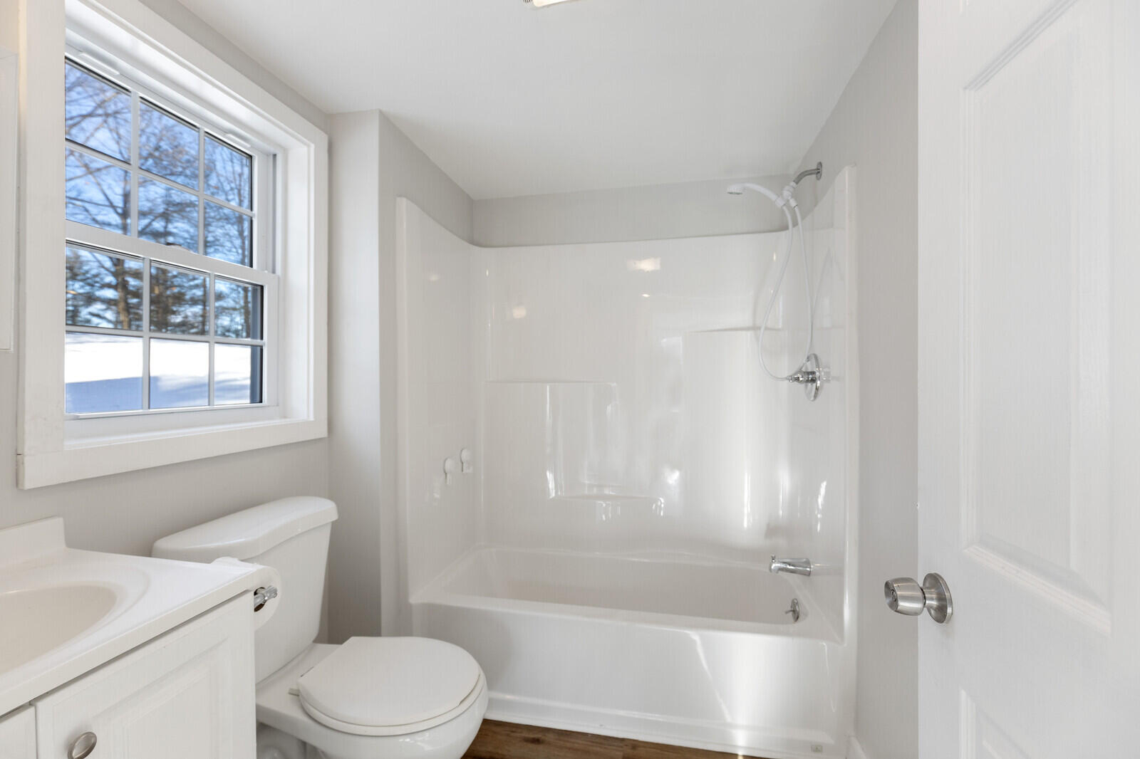 31 Loring Avenue Lewiston ME 04240