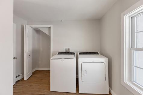 31 Loring Avenue Lewiston ME 04240