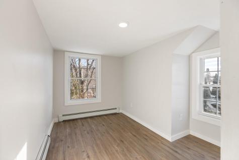 31 Loring Avenue Lewiston ME 04240