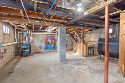 31 Loring Avenue Lewiston ME 04240