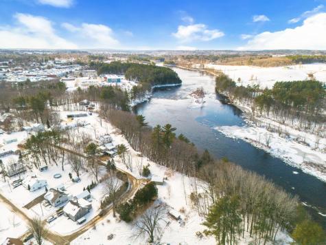 31 Loring Avenue Lewiston ME 04240