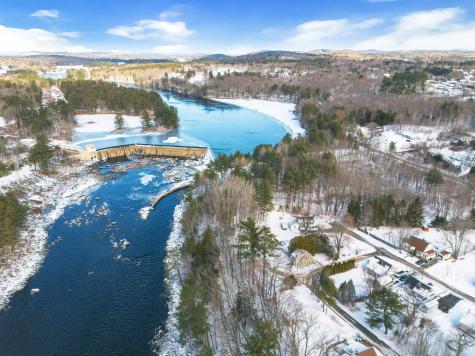 31 Loring Avenue Lewiston ME 04240