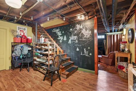 121 Sixth Street Auburn ME 04210