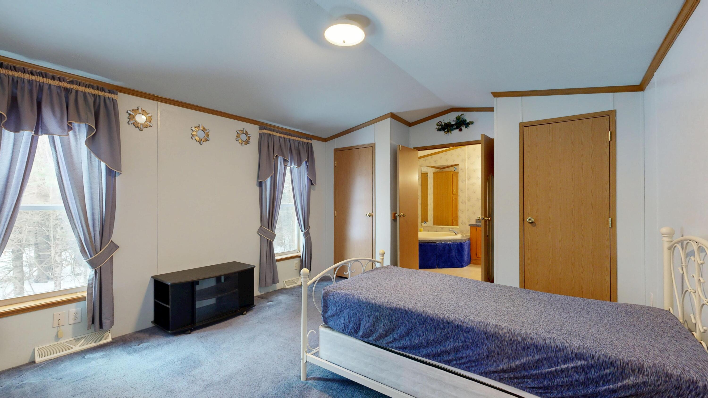 20 Forest Drive Poland ME 04274