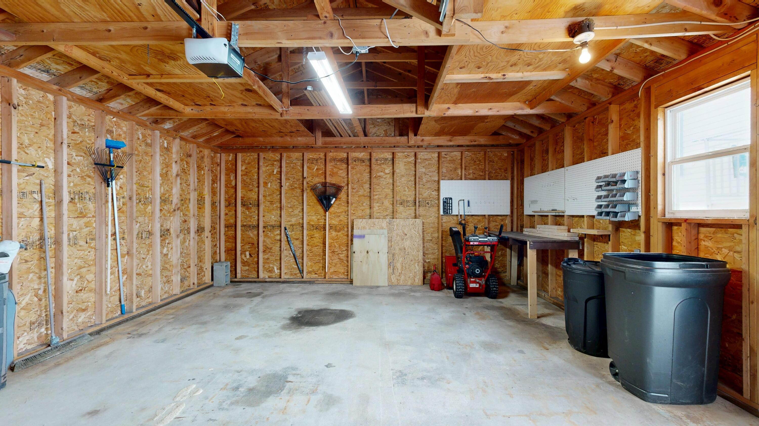 20 Forest Drive Poland ME 04274