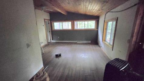 26 Front Avenue Poland ME 04274