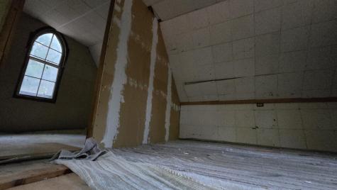 26 Front Avenue Poland ME 04274