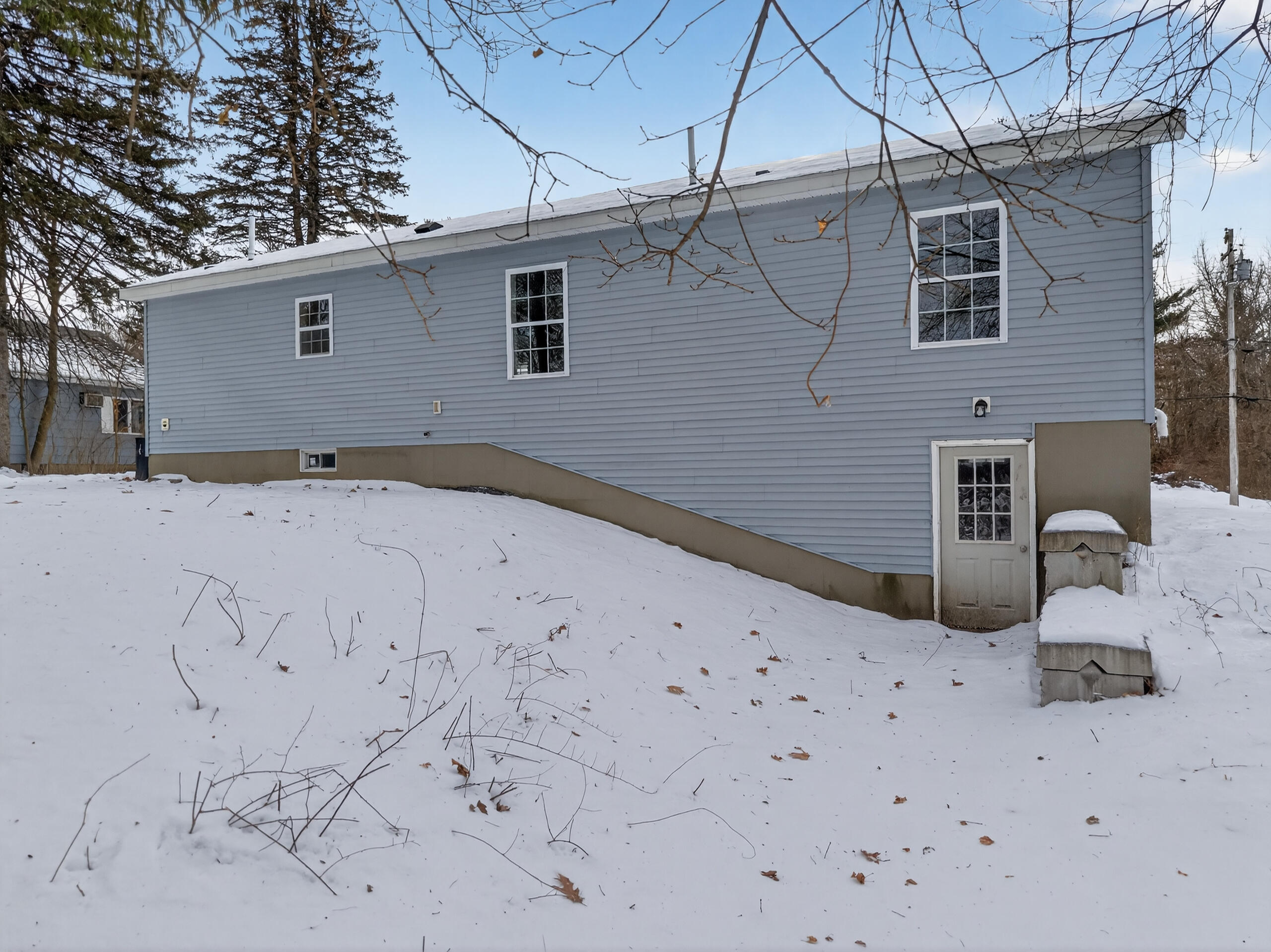 30 Elliott Avenue Lewiston ME 04240