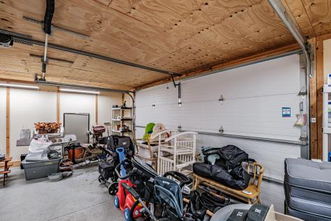 13 Silver Way Oxford ME 04270