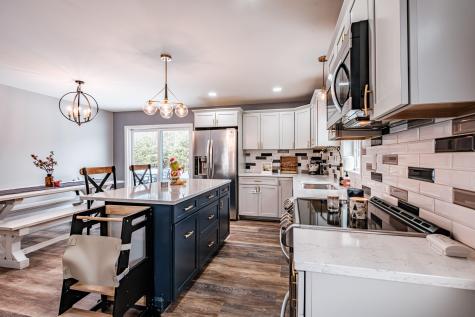 13 Silver Way Oxford ME 04270