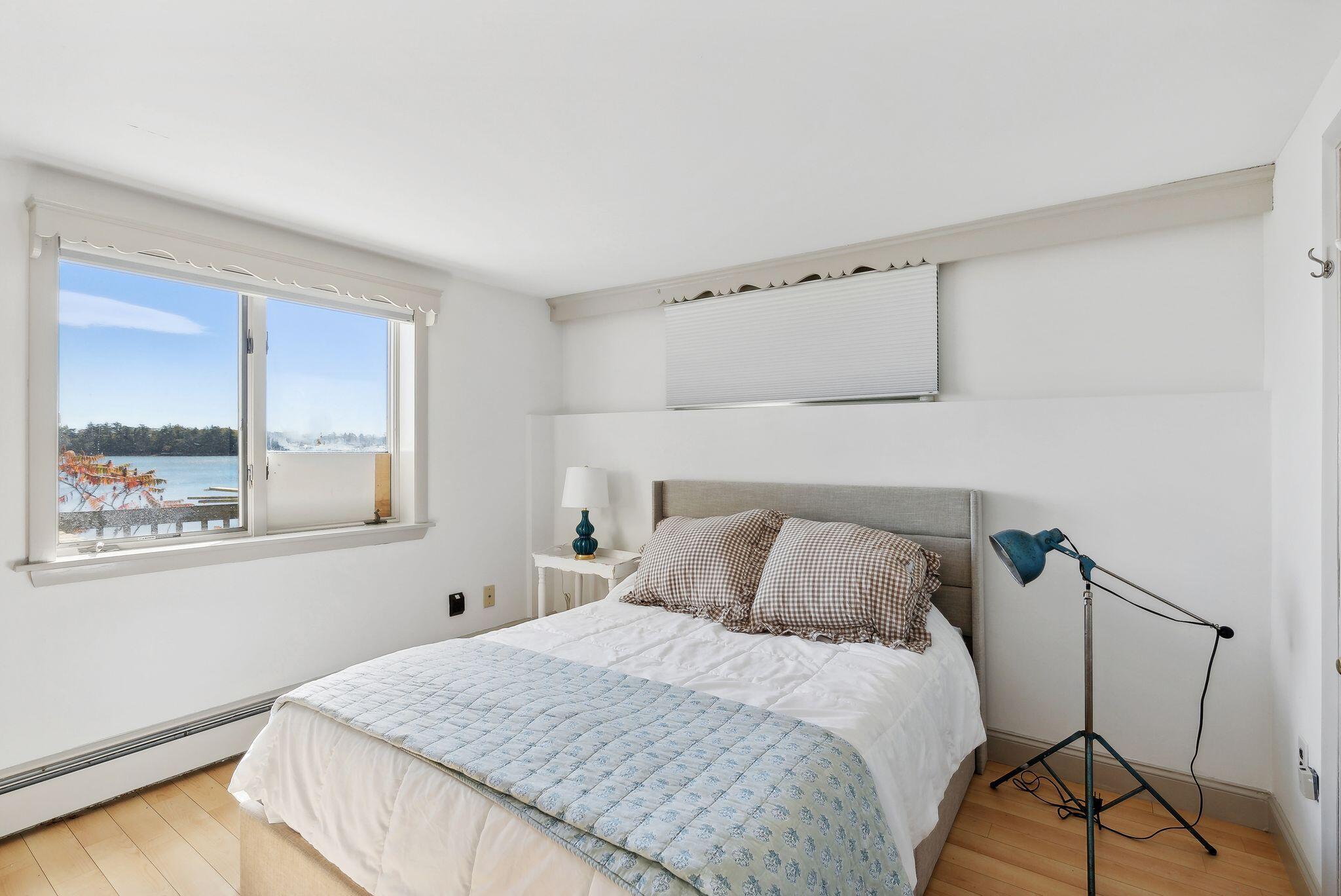 58 Maquoit Drive Freeport ME 04032