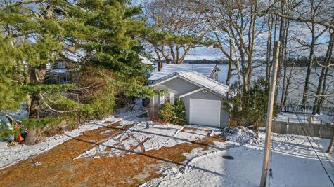 58 Maquoit Drive Freeport ME 04032