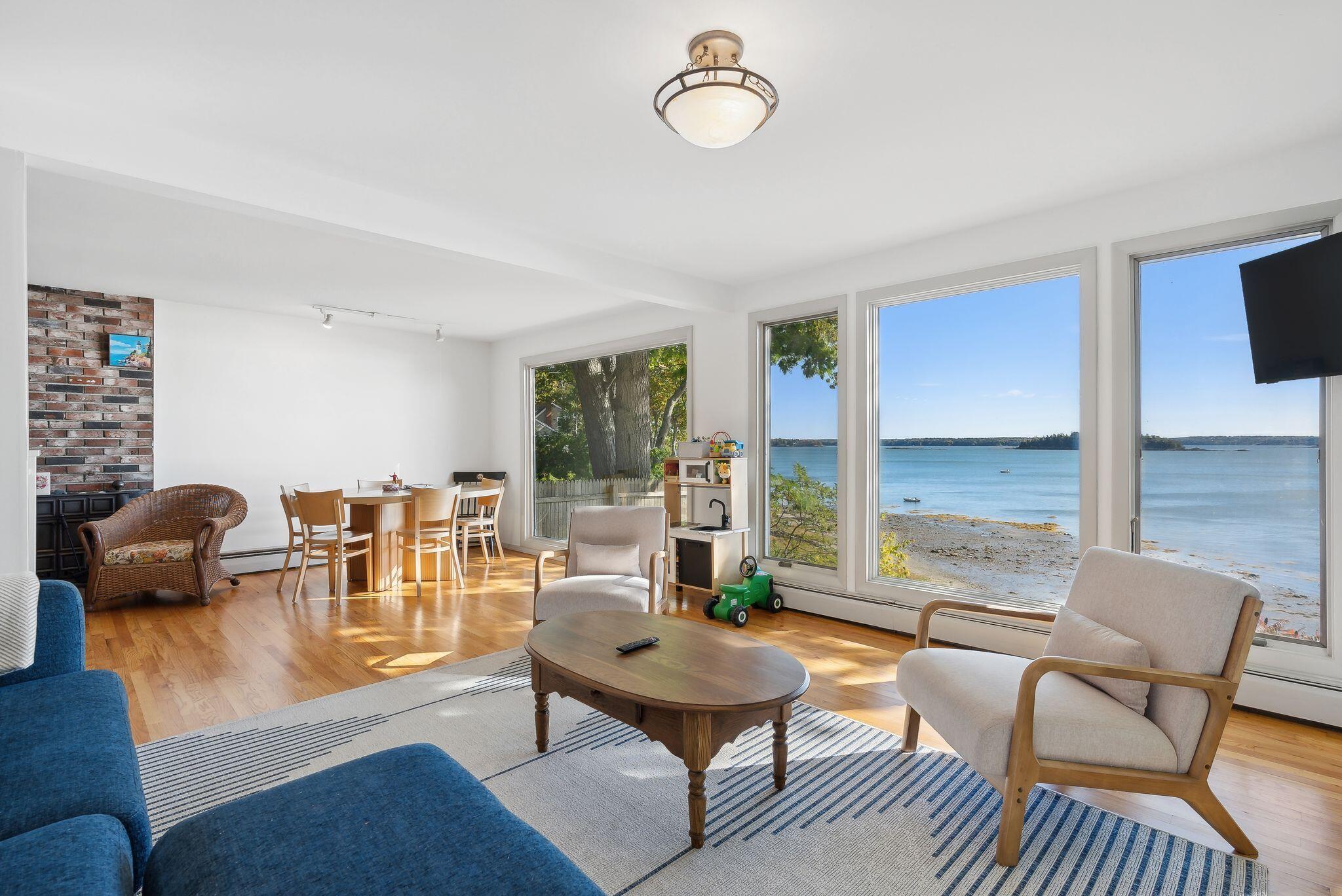 58 Maquoit Drive Freeport ME 04032