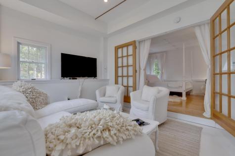 4 Kings Lane Kennebunkport ME 04046