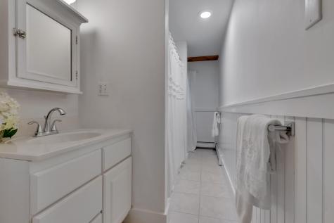 4 Kings Lane Kennebunkport ME 04046