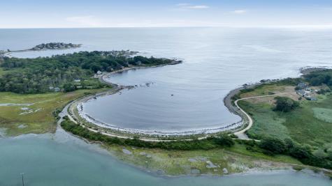 4 Kings Lane Kennebunkport ME 04046