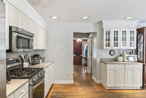 8 Days Landing Biddeford ME 04005