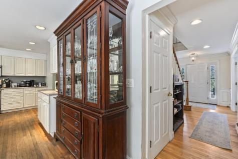 8 Days Landing Biddeford ME 04005