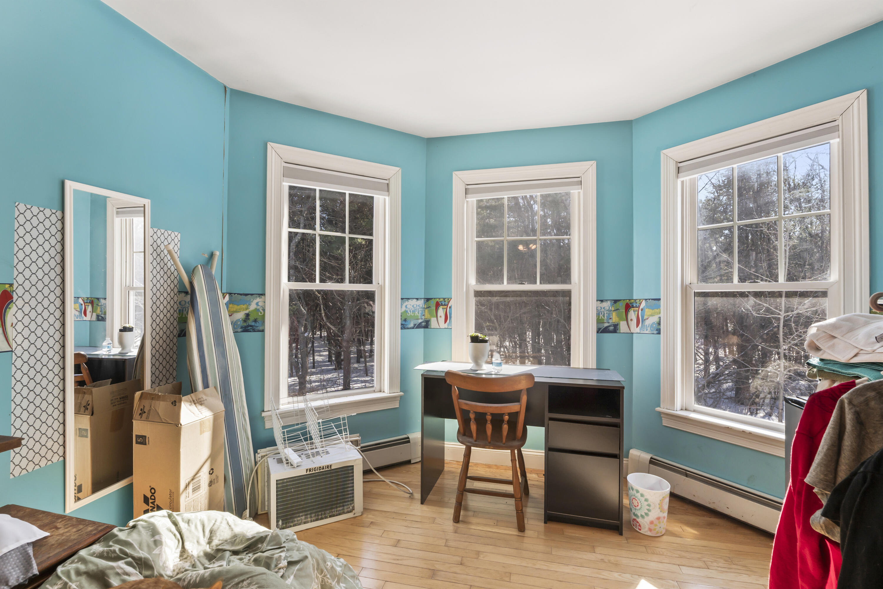 8 Days Landing Biddeford ME 04005