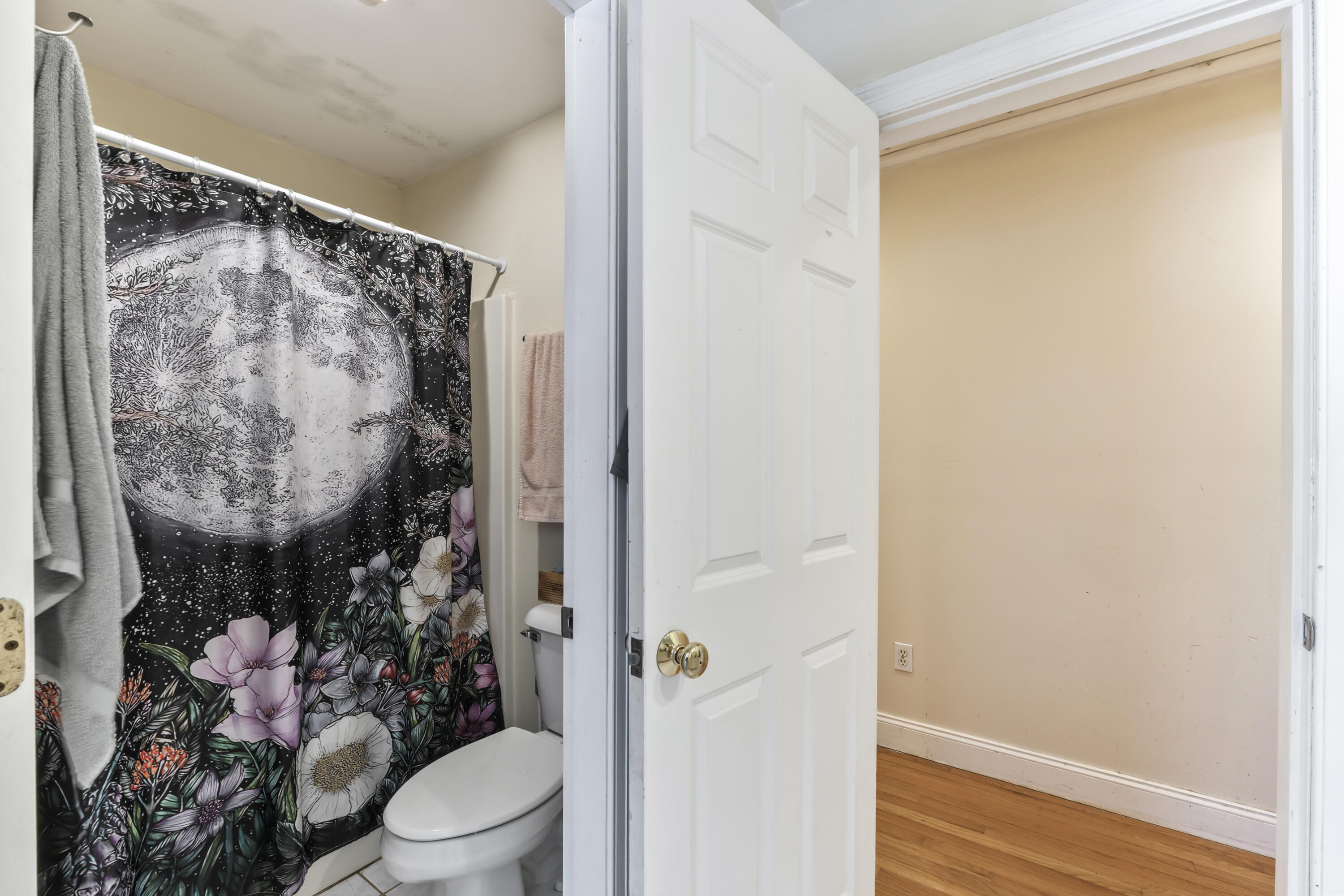 8 Days Landing Biddeford ME 04005