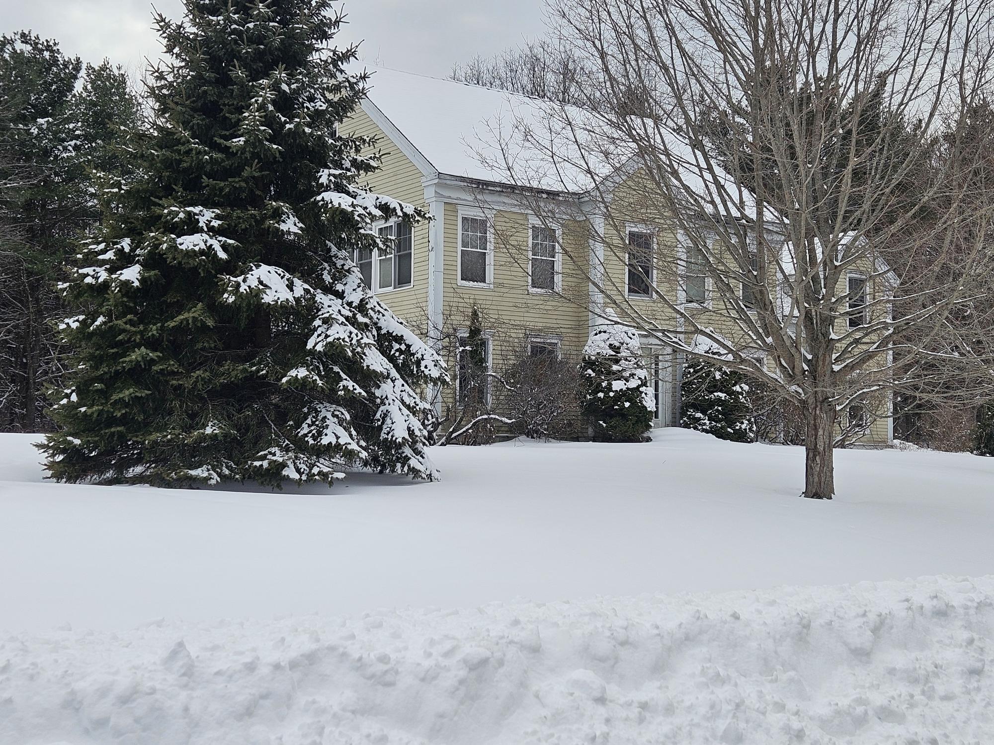 8 Days Landing Biddeford ME 04005