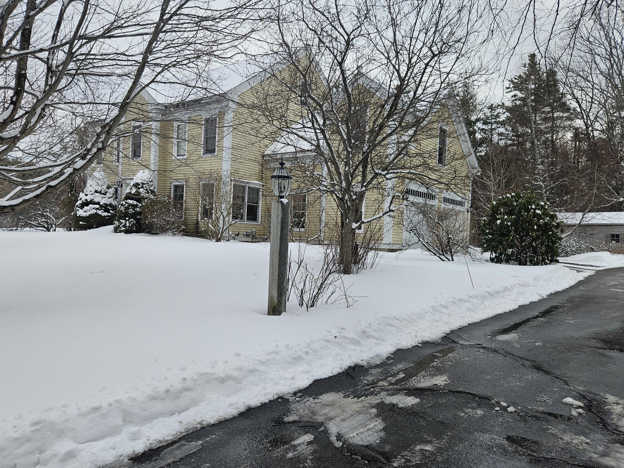 8 Days Landing Biddeford ME 04005