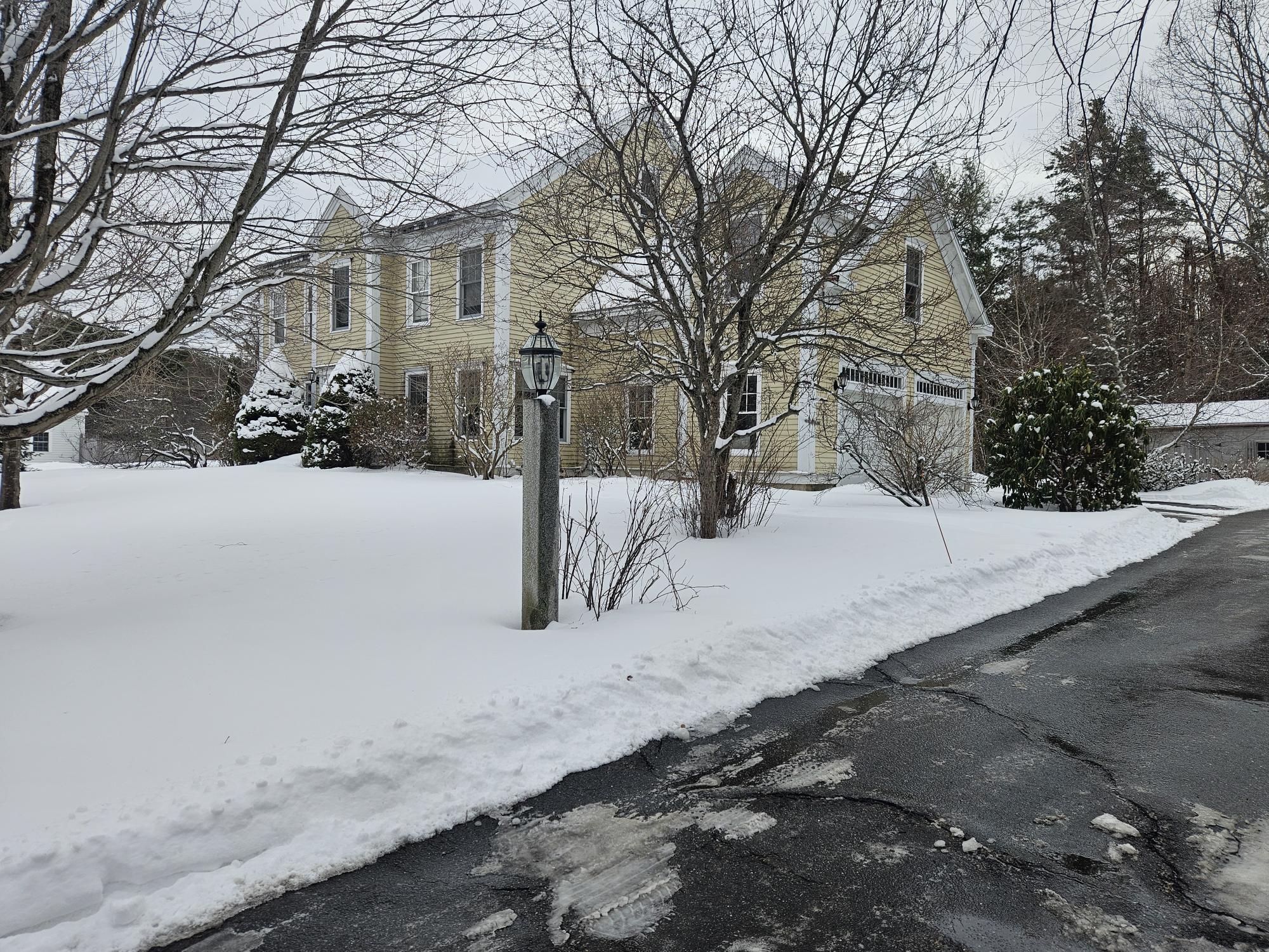 8 Days Landing Biddeford ME 04005