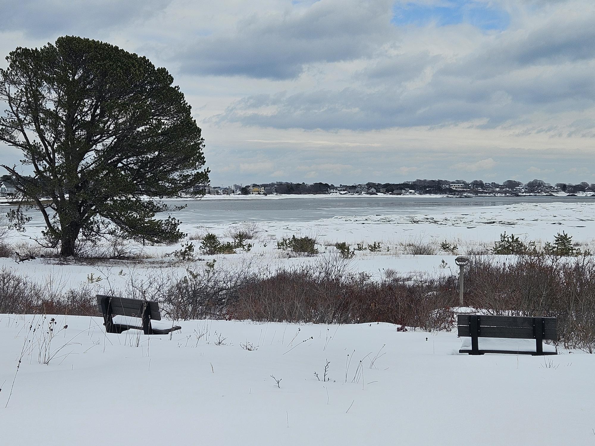 8 Days Landing Biddeford ME 04005