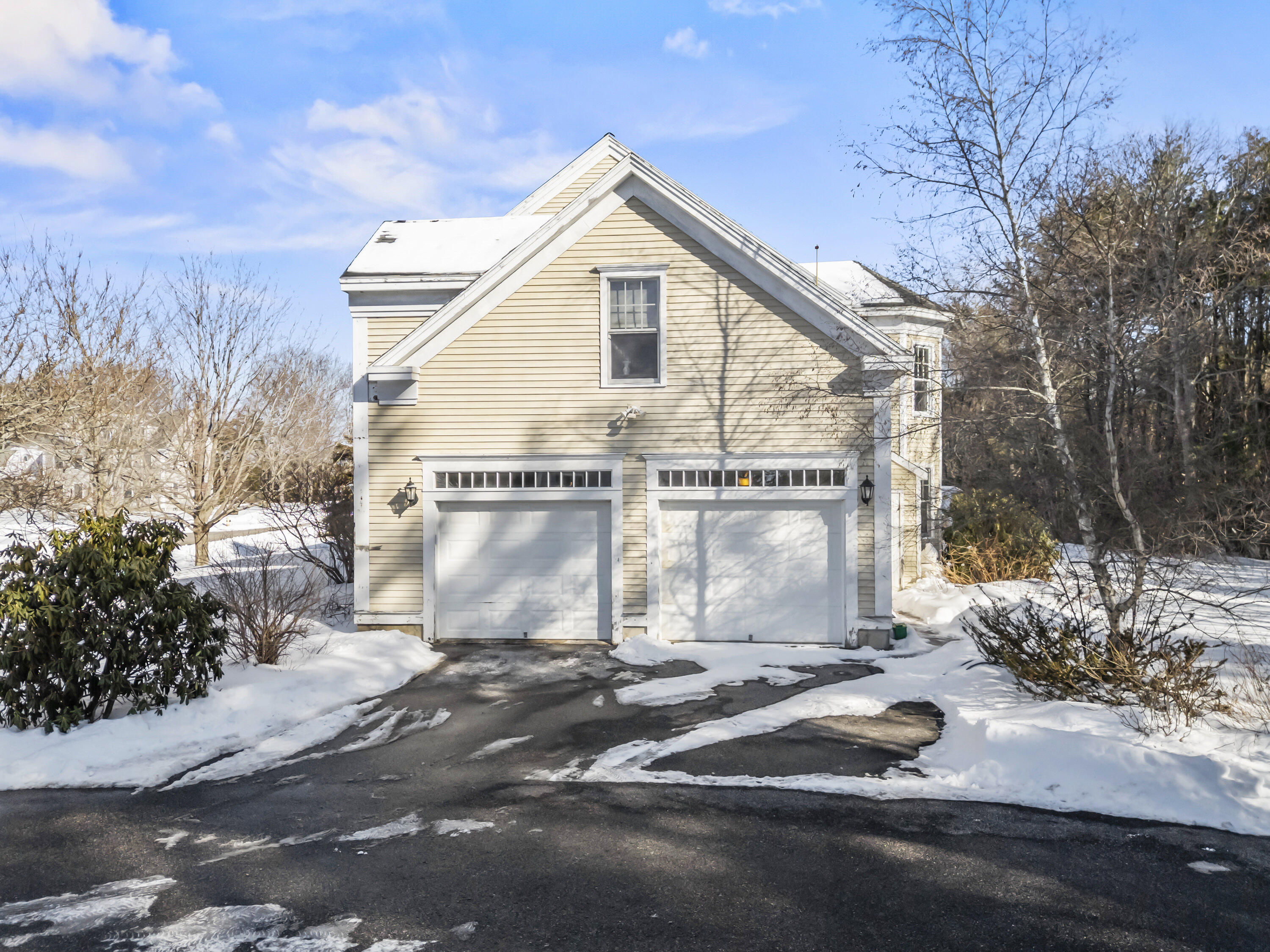 8 Days Landing Biddeford ME 04005