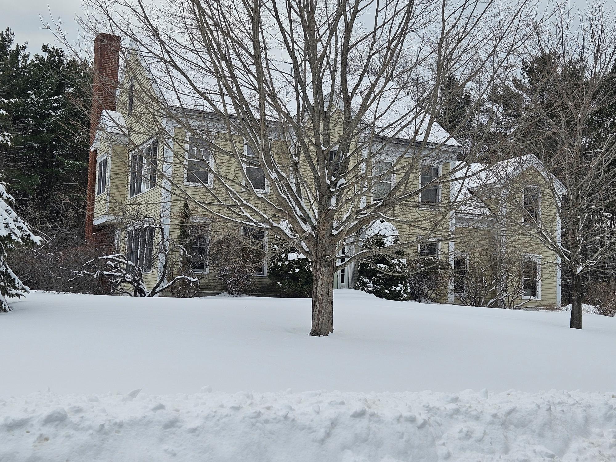 8 Days Landing Biddeford ME 04005