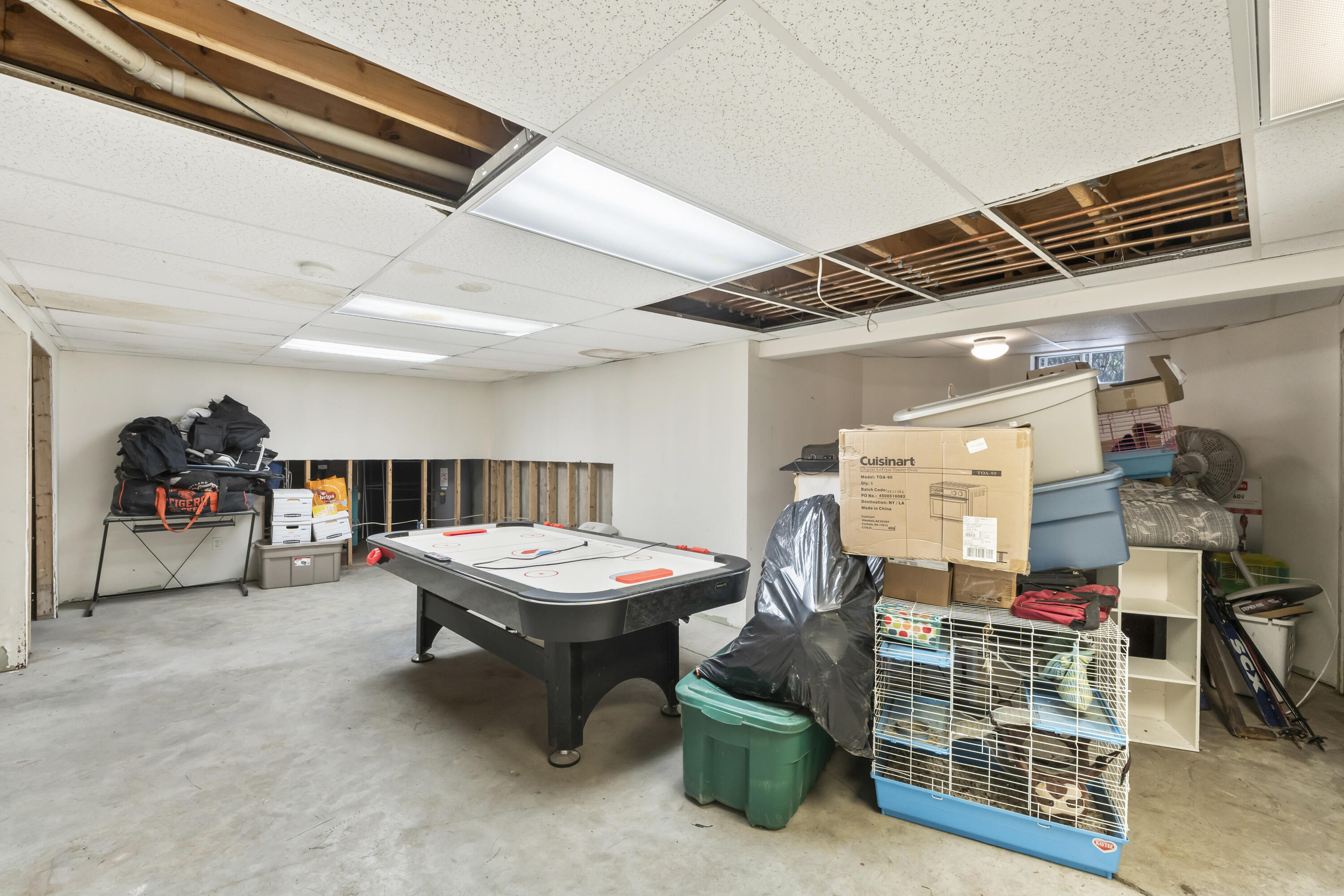 8 Days Landing Biddeford ME 04005