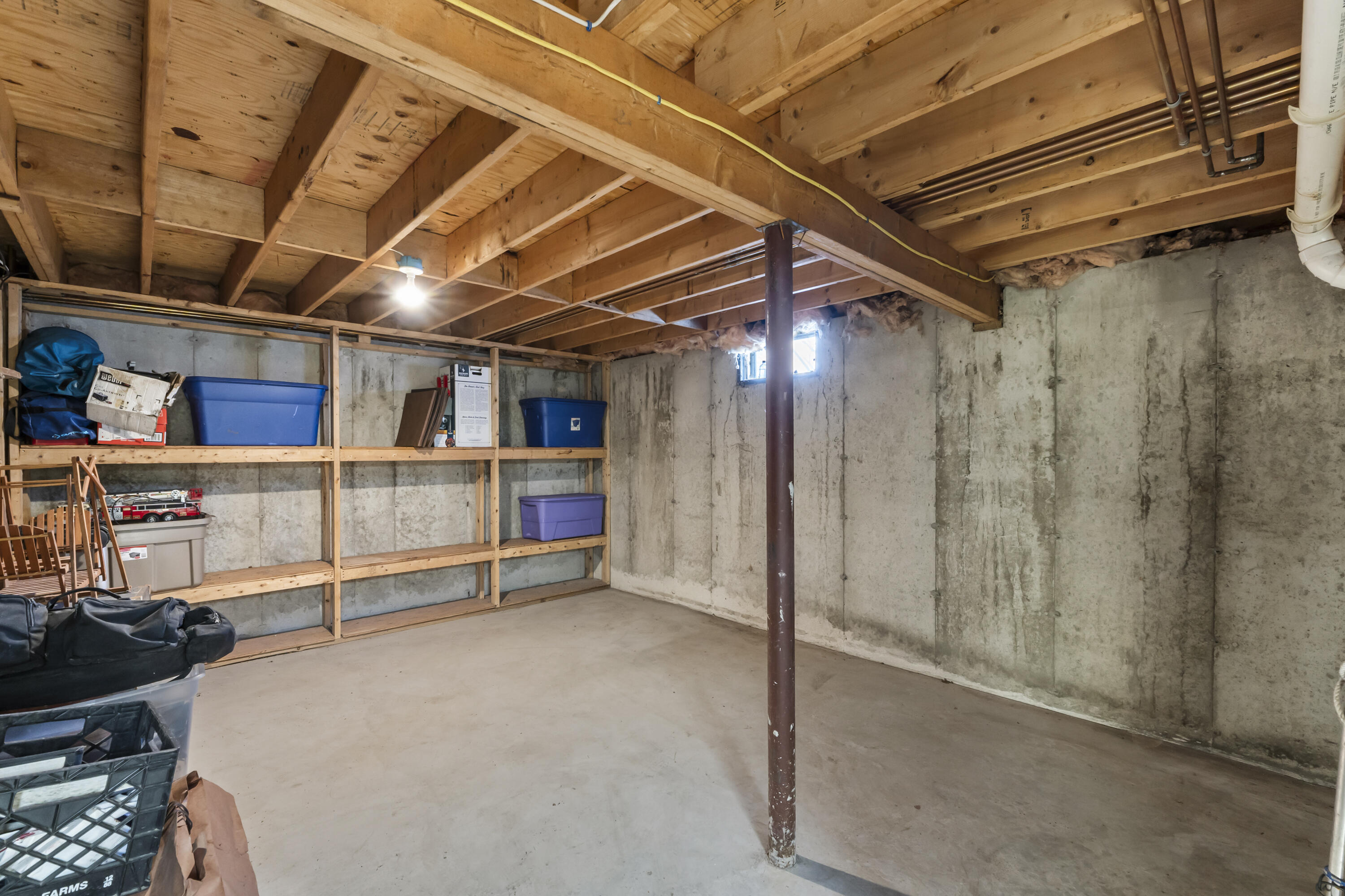 8 Days Landing Biddeford ME 04005