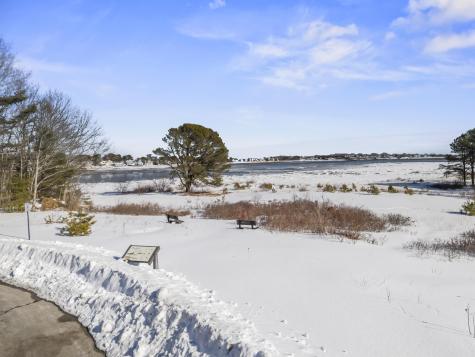 8 Days Landing Biddeford ME 04005