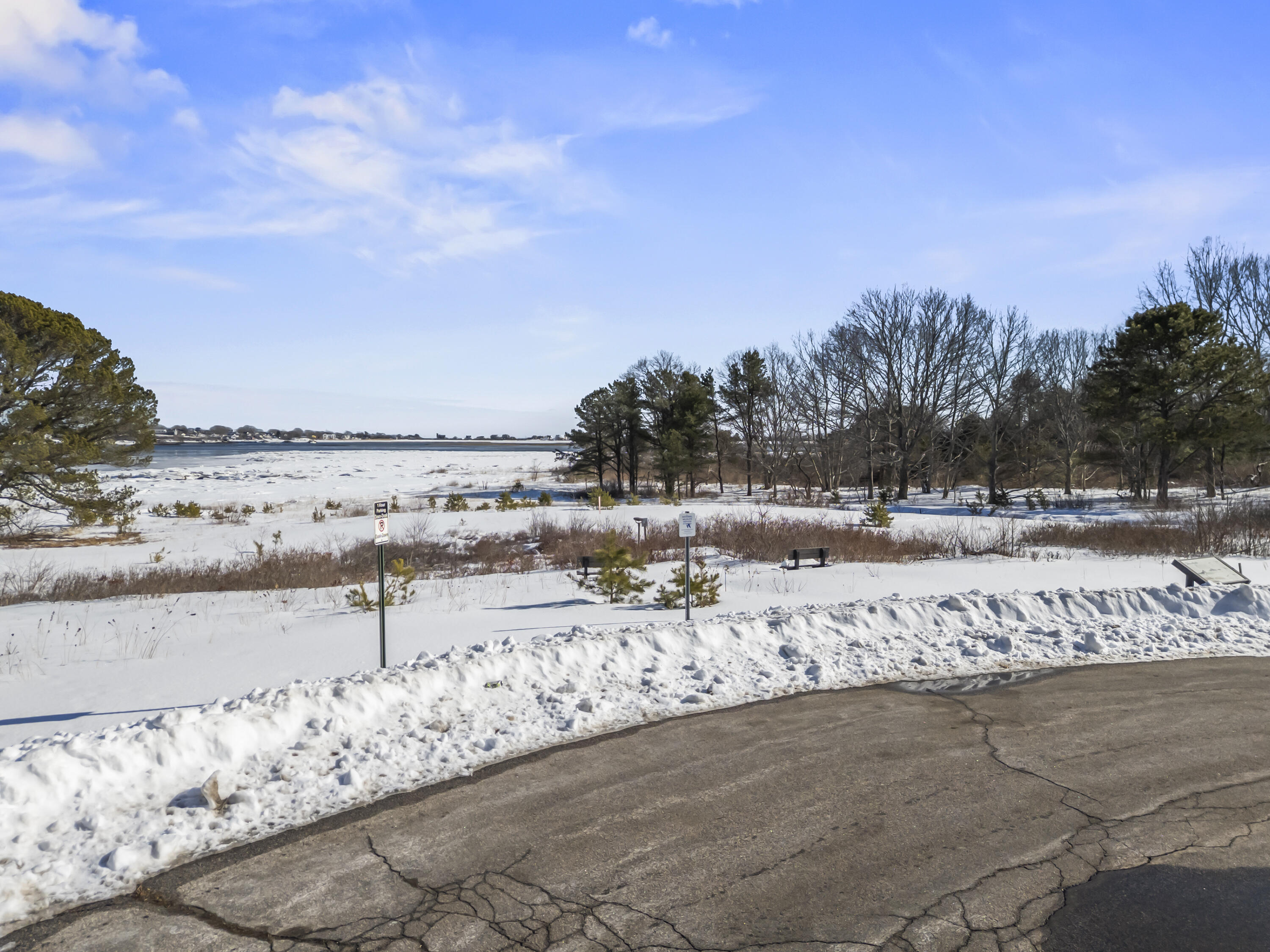 8 Days Landing Biddeford ME 04005