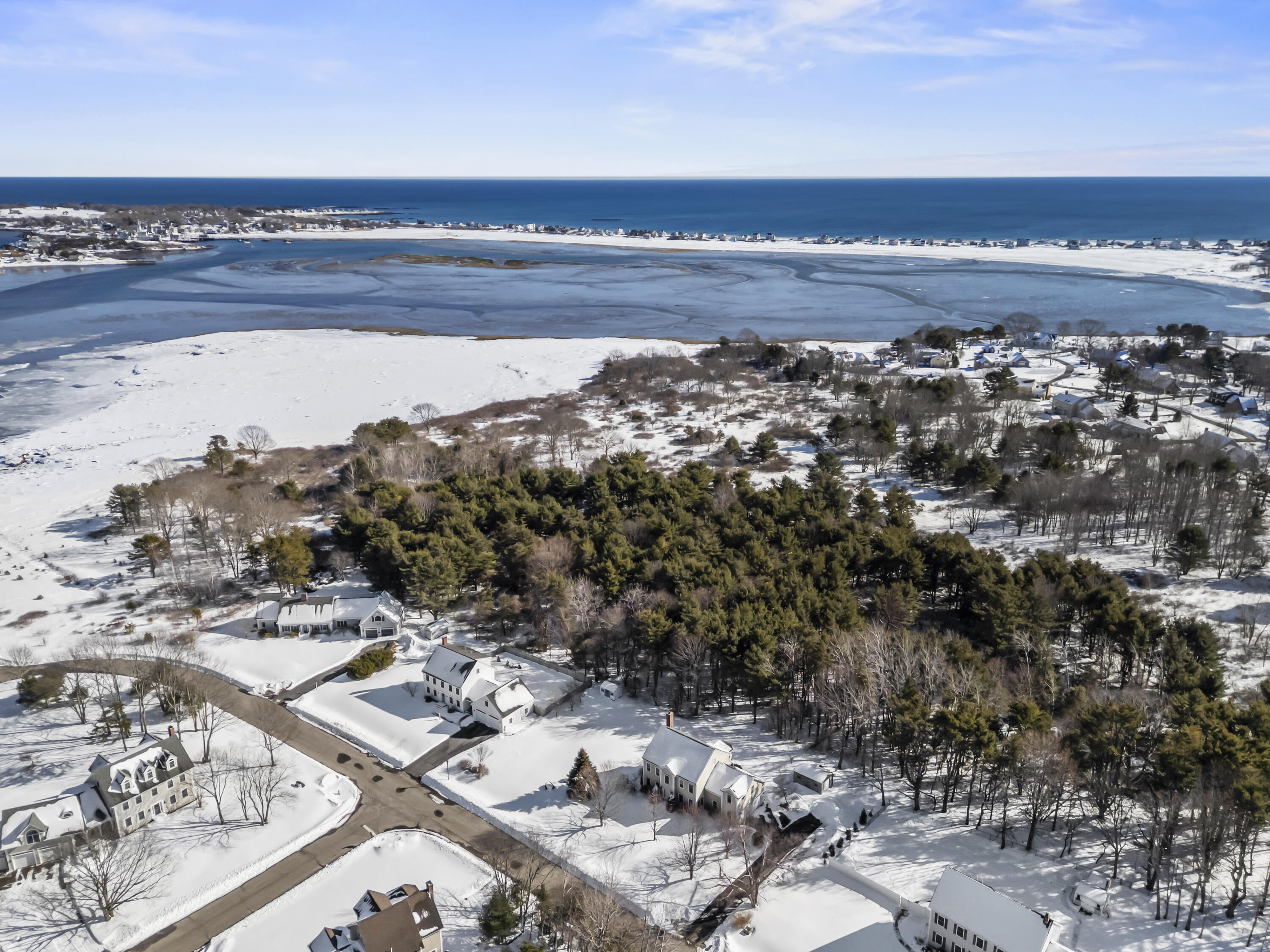 8 Days Landing Biddeford ME 04005