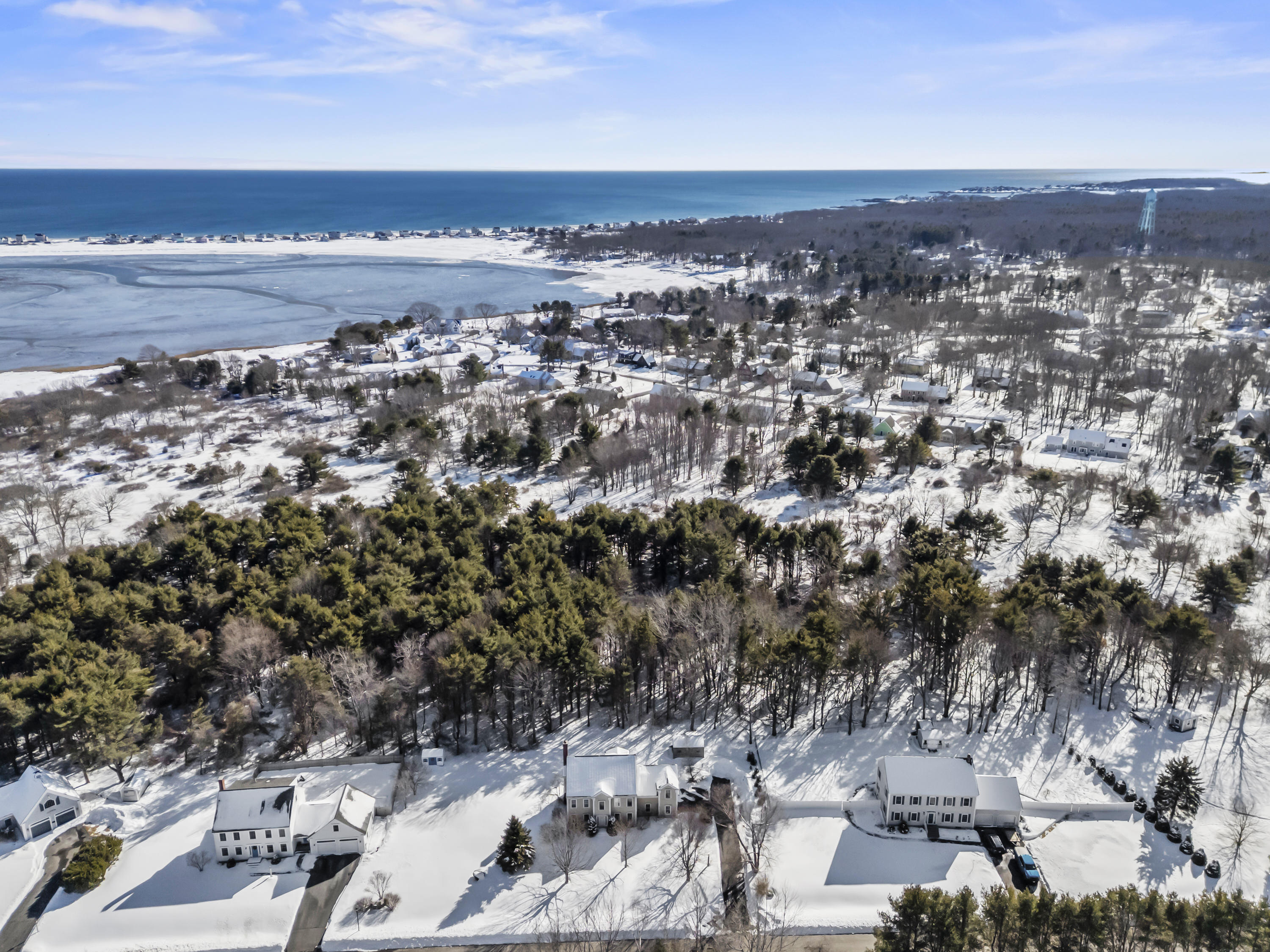 8 Days Landing Biddeford ME 04005